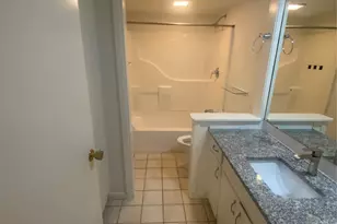 2208 Enfield Rd, Austin, TX 78703 - Photo 7