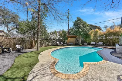 1204 E Live Oak Street, Austin, TX 78704 - Photo 17