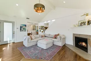 1204 E Live Oak St, Austin, TX 78704 - Photo 3