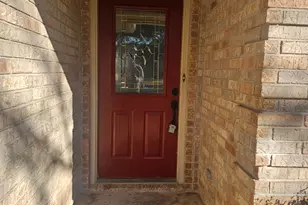 1507 Century Oaks Dr, Lockhart, TX 78644 - Photo 3