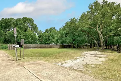 504 W Elliott Street, Austin, TX 78753 - Photo 3