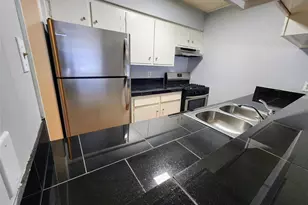 608 W 51st St, Austin, TX 78751 - Photo 5