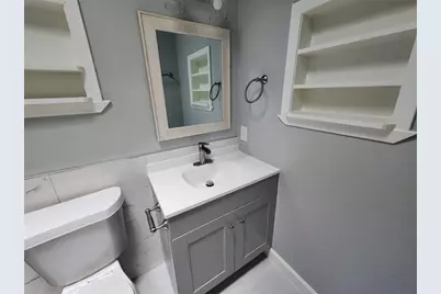 608 W 51st Street #101, Austin, TX 78751 - Photo 9