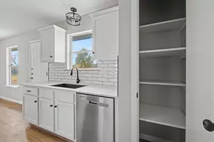 2701 Cross Timber Dr, Killeen, TX 76543 - Photo 9