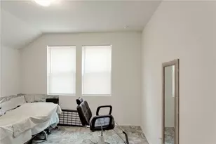 9109 Garnet Dr, Austin, TX 78729 - Photo 7