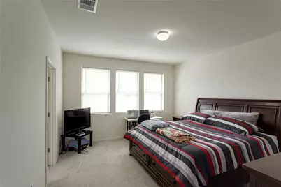 9109 Garnet Drive, Austin, TX 78729 - Photo 5