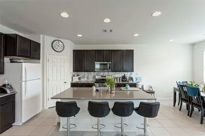 9109 Garnet Drive, Austin, TX 78729 - Photo 13