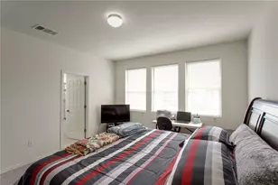 9109 Garnet Dr, Austin, TX 78729 - Photo 23