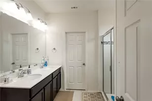 9109 Garnet Dr, Austin, TX 78729 - Photo 21