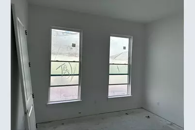 205 Las Posas Drive, Liberty Hill, TX 78642 - Photo 33