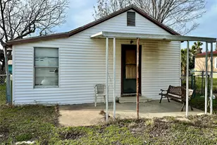 1148 Old Nails Creek Rd, Giddings, TX 78942 - Photo 15