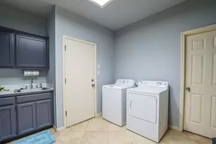 5201 Kite Tail Dr, Austin, TX 78730 - Photo 23