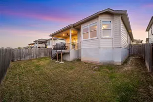 167 Victoria Peak Loop, Dripping Springs, TX 78620 - Photo 25