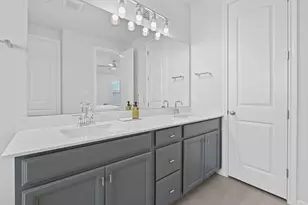 219 Golden Gate Ln, Kyle, TX 78640 - Photo 13