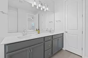 219 Golden Gate Ln, Kyle, TX 78640 - Photo 13