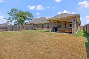 219 Golden Gate Ln, Kyle, TX 78640 - Photo 21