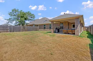 219 Golden Gate Ln, Kyle, TX 78640 - Photo 21