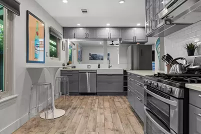 201 La Vista Street, Austin, TX 78704 - Photo 7