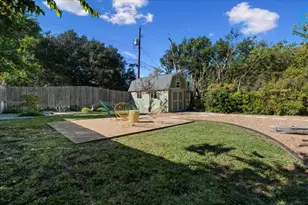 201 La Vista St, Austin, TX 78704 - Photo 19