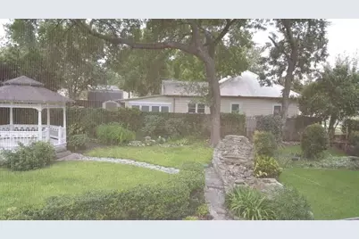 316 1/2 E 7th Street, Georgetown, TX 78626 - Photo 3