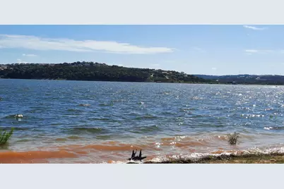 18902 Nicklaus Drive, Point Venture, TX 78645 - Photo 17