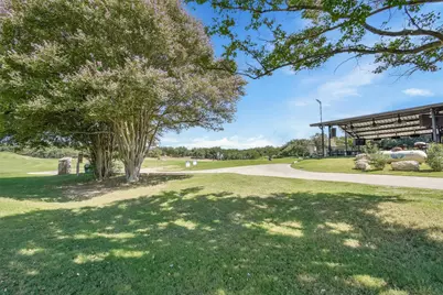 18902 Nicklaus Drive, Point Venture, TX 78645 - Photo 19