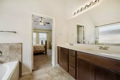 122 Sandstone Trail, Buda, TX 78610 - Photo 13