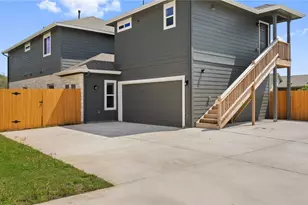 7812 Hillock Terrace, Austin, TX 78744 - Photo 5
