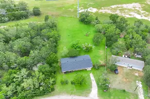 122 Blanket Flower Dr, Bastrop, TX 78602 - Photo 1