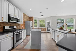 1308 Sawdust Ct, Austin, TX 78732 - Photo 13
