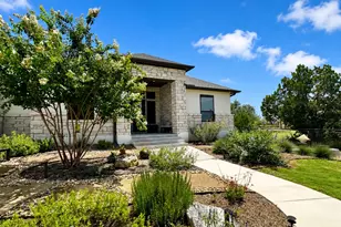 365 Warbler Dr, Spring Branch, TX 78070 - Photo 1