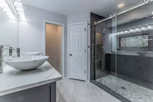 2402 Susan Ln, Leander, TX 78641 - Photo 13