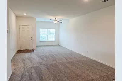 14417 Prairie Sod Lane, Elgin, TX 78621 - Photo 5