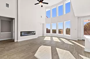 109 Rightfield Dr, Liberty Hill, TX 78642 - Photo 5