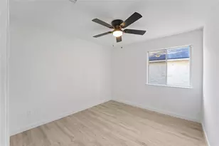 2537 Vernell Way, Round Rock, TX 78664 - Photo 11