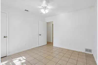 804 Spring Tree Street, Round Rock, TX 78681 - Photo 17