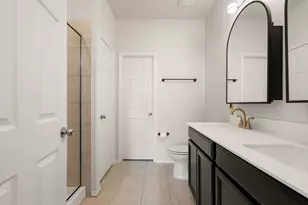 11708 Roscommon Trl, Austin, TX 78754 - Photo 15