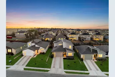 14004 Lubeck Drive, Pflugerville, TX 78660 - Photo 3