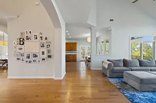 19200 White Horse Cove, Spicewood, TX 78669 - Photo 13