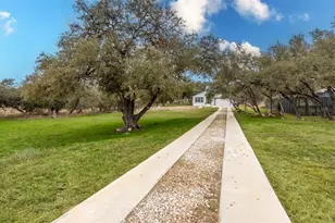 2718 Leslie Ln, San Marcos, TX 78666 - Photo 3