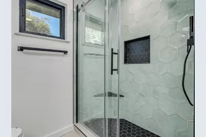 2009 Gathright Cove #A, Austin, TX 78704 - Photo 15