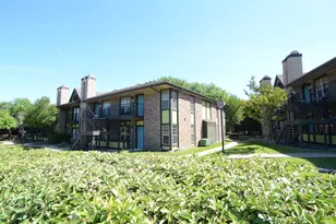 7685 Northcross Dr, Austin, TX 78757 - Photo 11