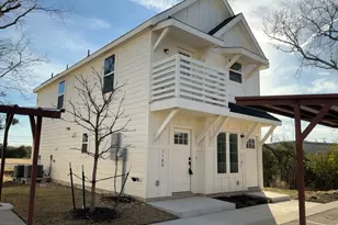 2002 W 2nd St, Taylor, TX 76574 - Photo 1