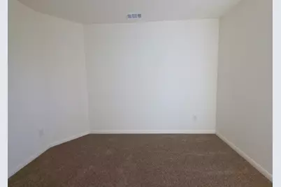 2002 W 2nd Street #1100, Taylor, TX 76574 - Photo 13