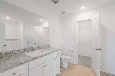309 W Luna Blue Lane, Jarrell, TX 76537 - Photo 5