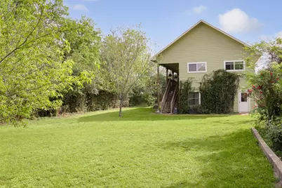 1917 Miles Avenue, Austin, TX 78745 - Photo 31