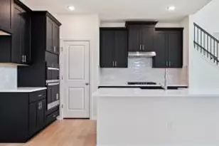 11200 Zip Cochise Wy, Austin, TX 78653 - Photo 9