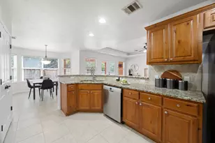 4203 Hillside Dr, Lago Vista, TX 78645 - Photo 13