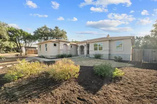 4203 Hillside Dr, Lago Vista, TX 78645 - Photo 1