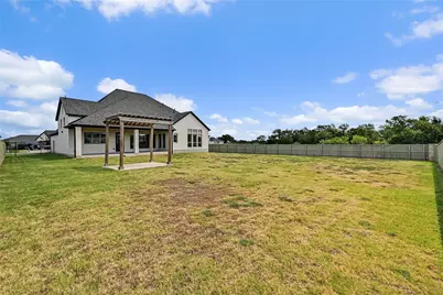 501 Sierra Lisa Cove, Liberty Hill, TX 78642 - Photo 29